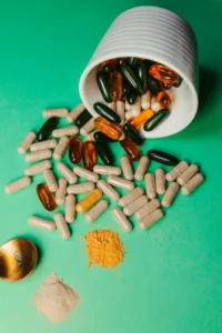 Icariin supplement forms including capsules, powder, and concentrated extracts for male vitality and energy support