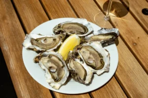 Zinc-rich oysters supporting men’s energy, vitality, and sexual wellness naturally for balanced daily health